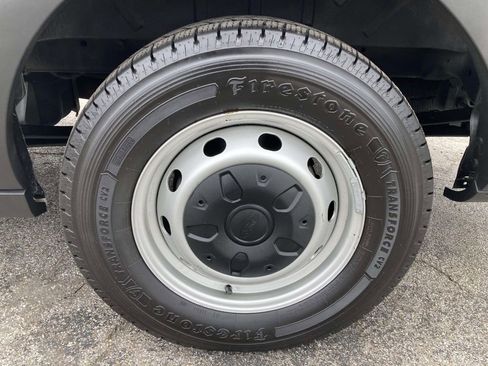 Used 2019 Ford Transit 150 130 Low Roof RWD image 14
