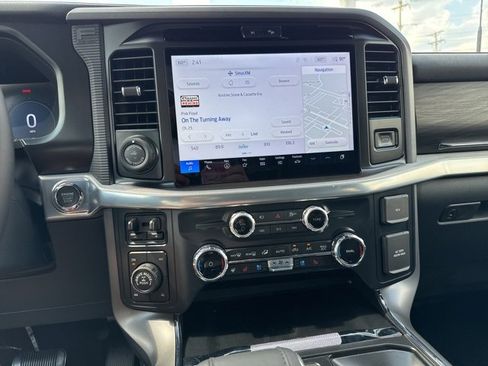 New 2025 Ford F150 Lariat w/ Equipment Group 502A High image 34