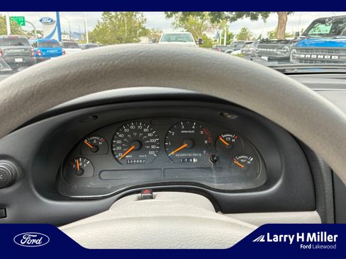 Used 1998 Ford Mustang Convertible RWD image 11