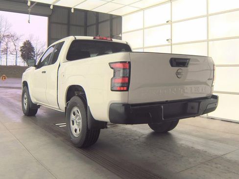 Certified 2024 Nissan Frontier S w/ Technology Package image 3