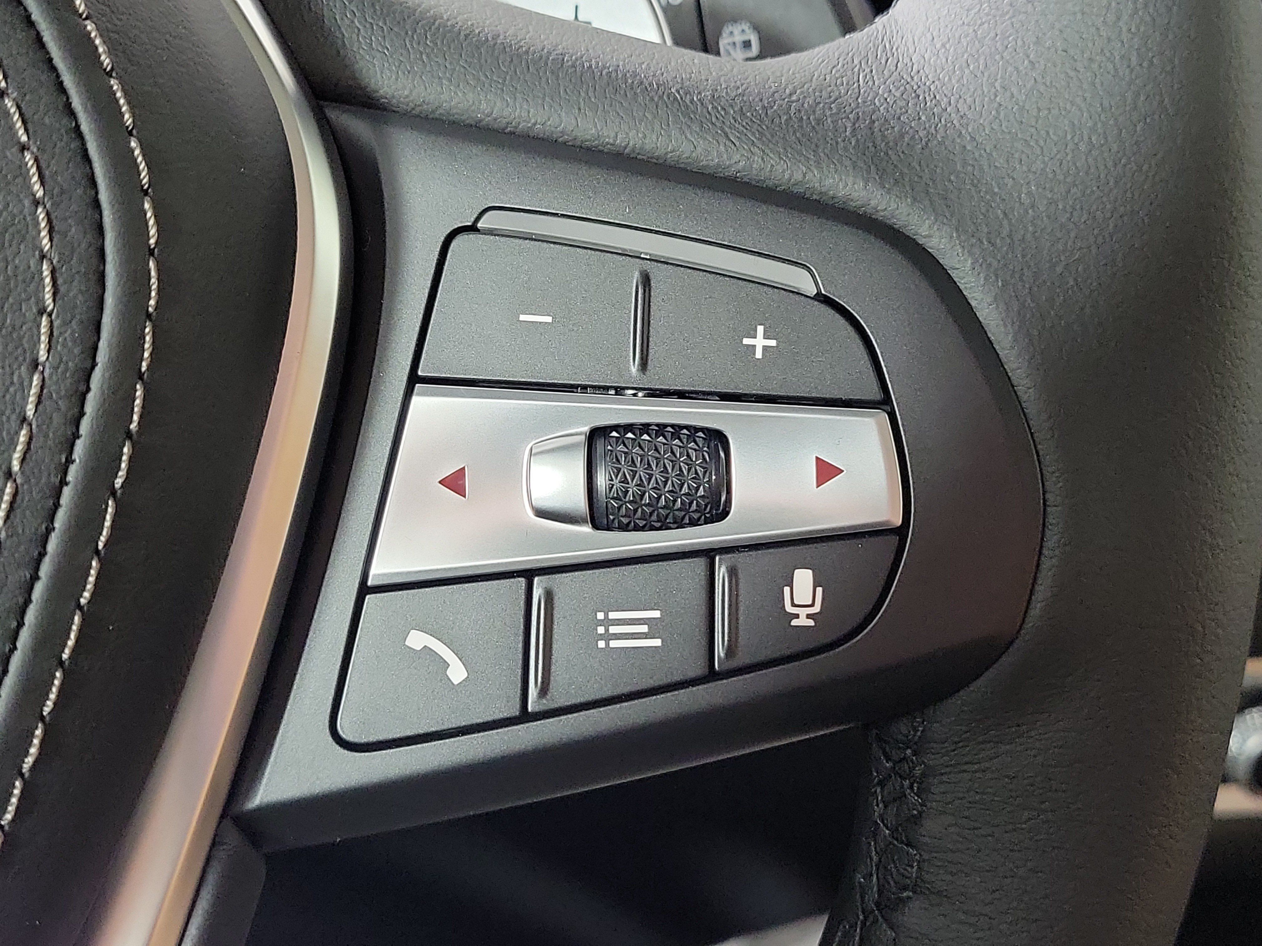 Certified 2026 BMW X5 xDrive40i AWD/4WD image 14