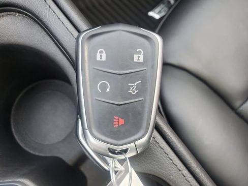 Used 2023 Cadillac XT4 Sport AWD/4WD image 43