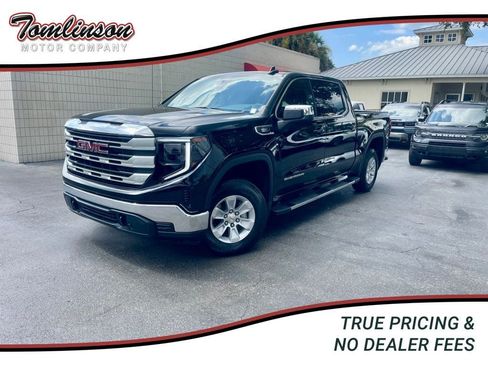 Used 2026 GMC Sierra 1500 SLE AWD/4WD image 1
