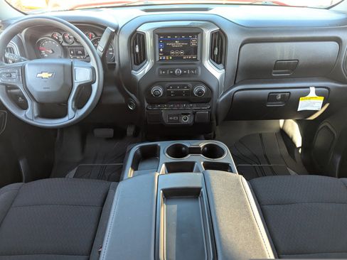 Certified 2025 Chevrolet Silverado 1500 Custom image 15