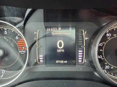 Used 2017 Jeep Cherokee 75th Anniversary image 16