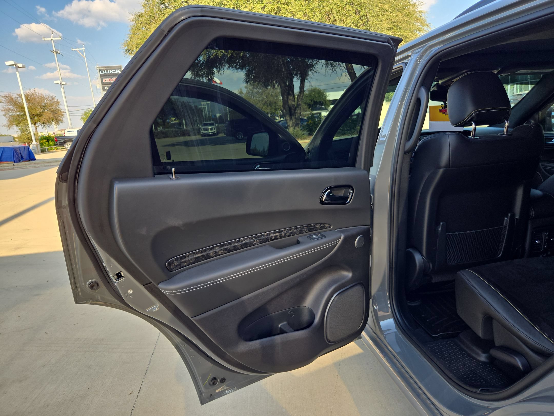 Used 2024 Dodge Durango SRT AWD/4WD image 14