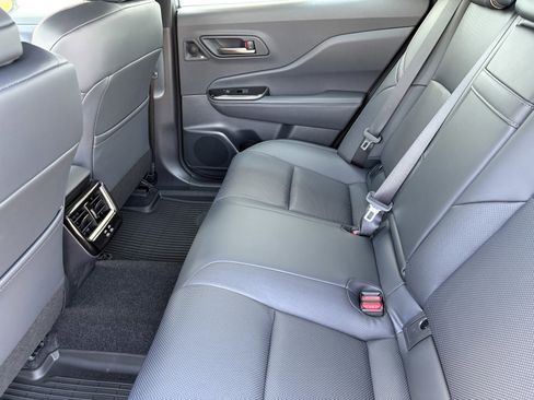 New 2026 Toyota Crown Platinum AWD/4WD image 9