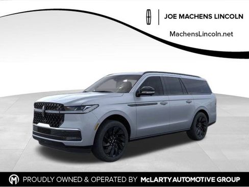 New 2025 Lincoln Navigator L Reserve w/ Jet Appearance Package image 1