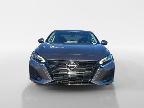 New 2025 Nissan Altima 2.5 SV w/ SV Special Edition Package image 9