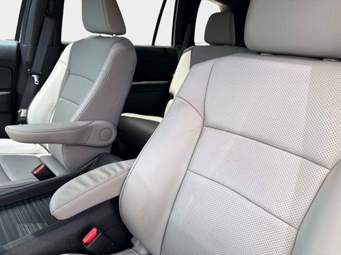 Used 2023 Honda Passport EX-L image 21