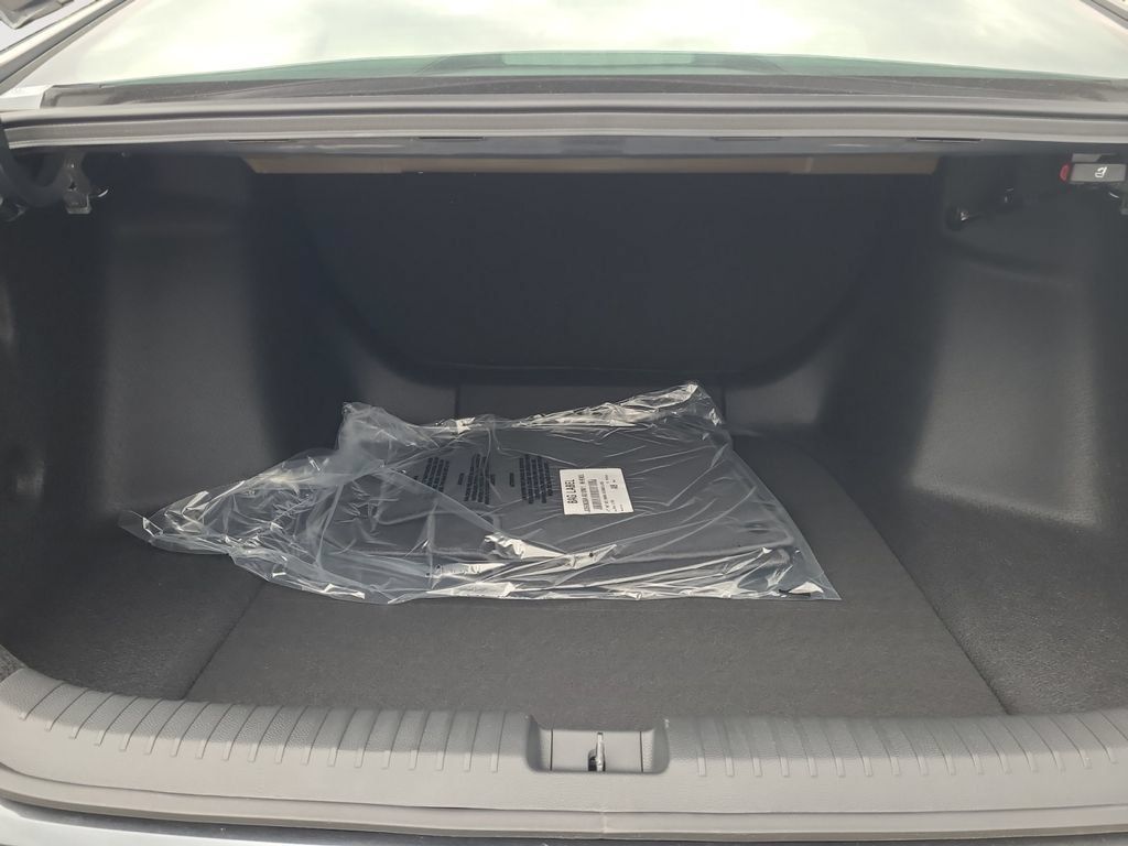 Used 2026 Honda Accord LX image 21