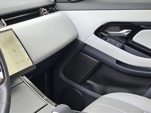 Certified 2024 Land Rover Range Rover Evoque S image 19
