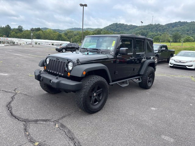 Used 2015 Jeep Wrangler Unlimited Sport w/ Quick Order Package 23S AWD/4WD image 4