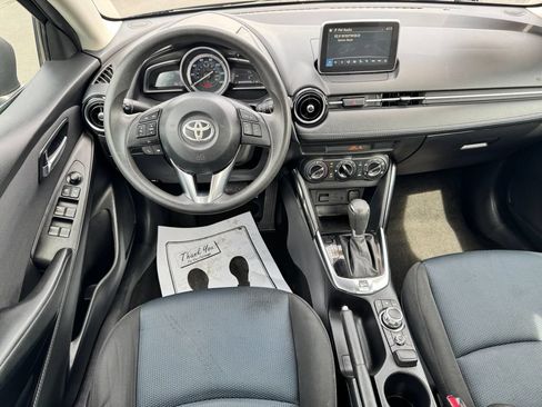 Used 2018 Toyota Yaris iA FWD image 25