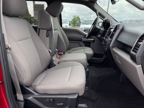 Used 2019 Ford F150 XLT w/ Equipment Group 302A Luxury AWD/4WD image 35