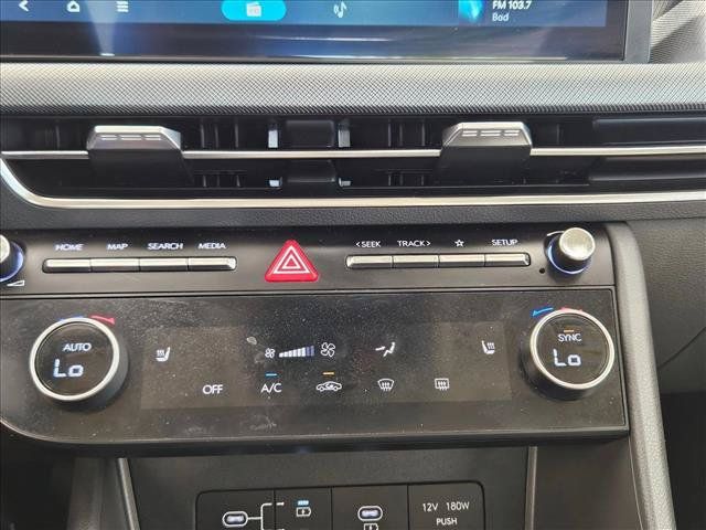 Used 2025 Hyundai Sonata SEL FWD image 24