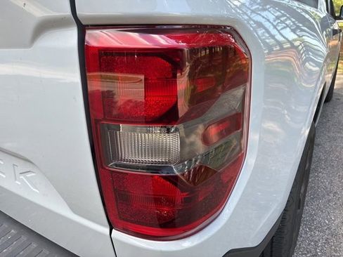 Used 2025 Ford Maverick XLT w/ XLT Luxury Package AWD/4WD image 14