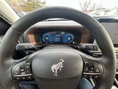 Used 2025 Ford Bronco Sport Outer Banks w/ Outer Banks Tech Package+ image 16