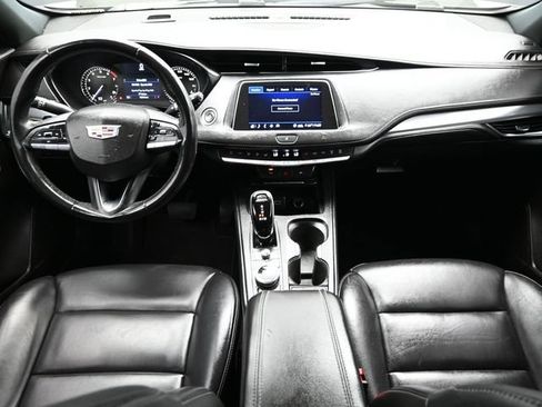 Used 2020 Cadillac XT4 Premium Luxury w/ Driver Awareness Package FWD image 12