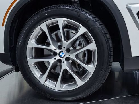 Certified 2025 BMW X5 xDrive40i w/ Climate Comfort Package AWD/4WD image 27
