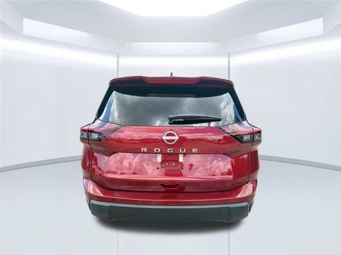 Used 2026 Nissan Rogue S FWD image 7