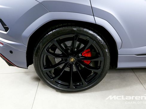Used 2019 Lamborghini Urus image 33