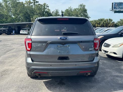 Used 2017 Ford Explorer 4WD Police Interceptor image 2