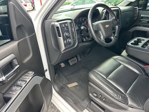 Used 2018 Chevrolet Silverado 1500 LT w/ All Star Edition AWD/4WD image 14