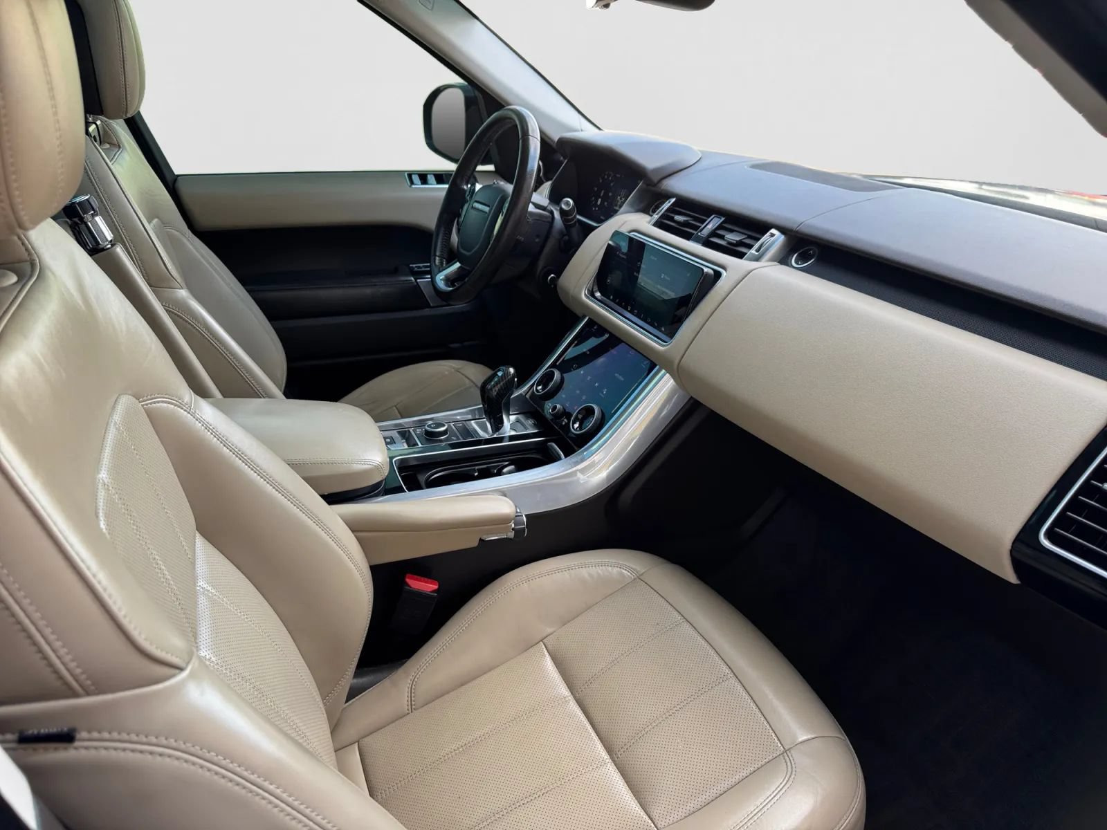Used 2018 Land Rover Range Rover Sport HSE AWD/4WD image 24