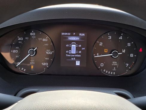 New 2025 RAM ProMaster 3500 w/ Roll-Up Rear Door Package image 25