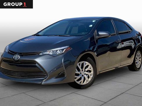 Used 2019 Toyota Corolla LE FWD image 1