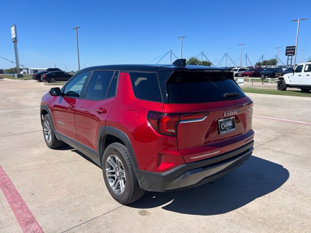 Used 2025 GMC Terrain Elevation AWD/4WD image 4