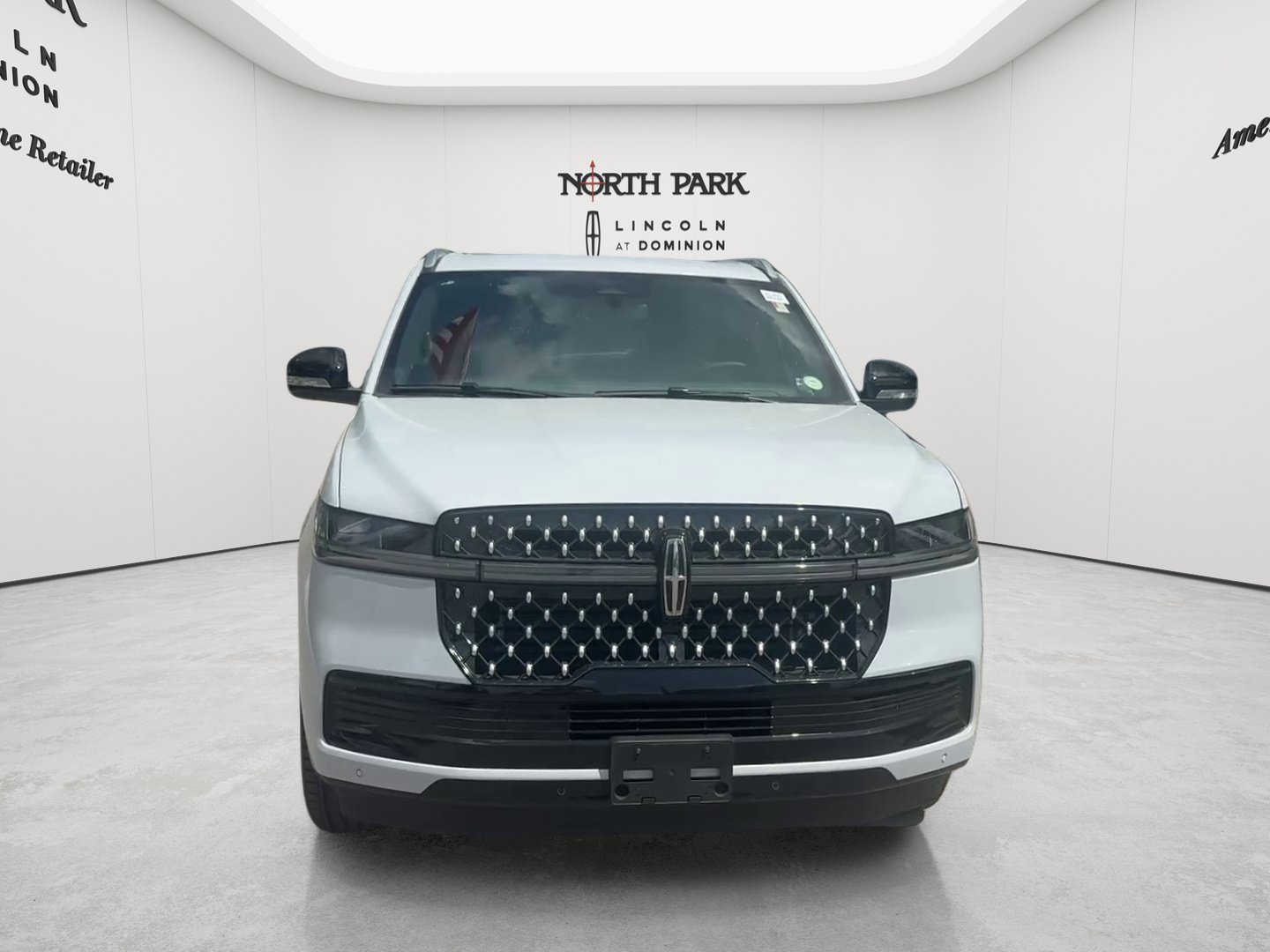 New 2026 Lincoln Navigator Black Label AWD/4WD image 8