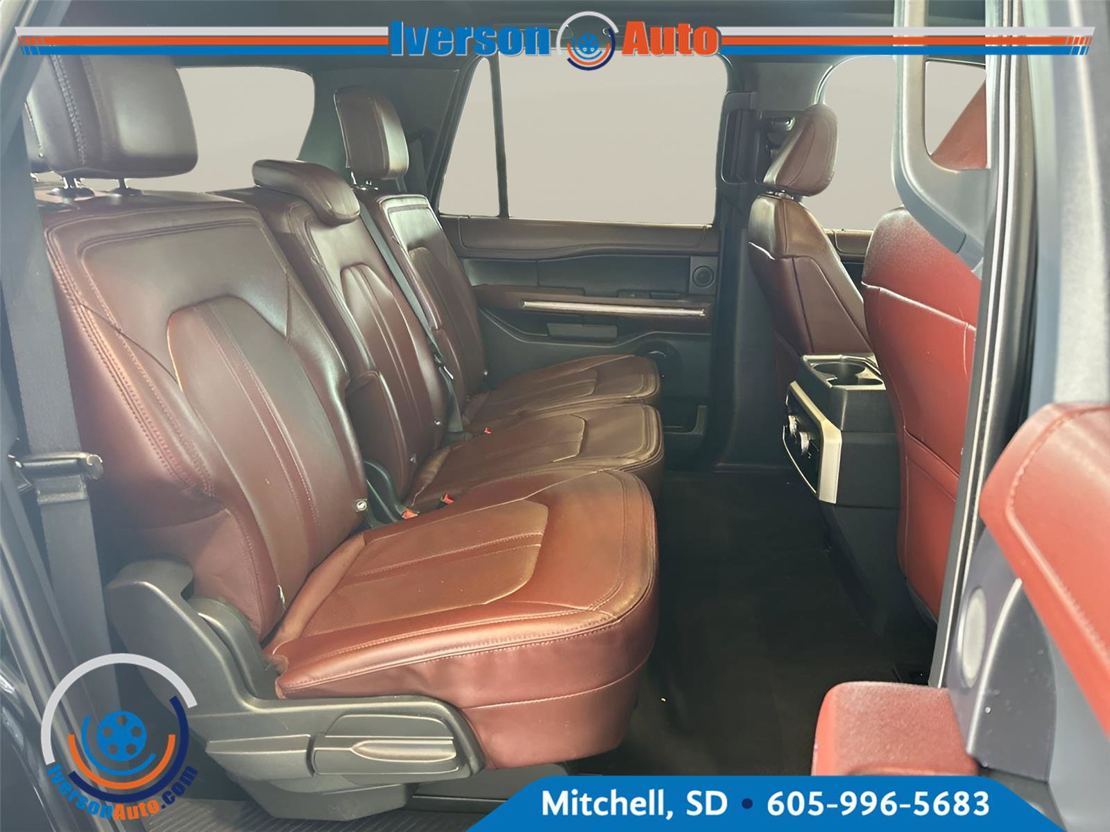 Used 2024 Ford Expedition Max Limited AWD/4WD image 37