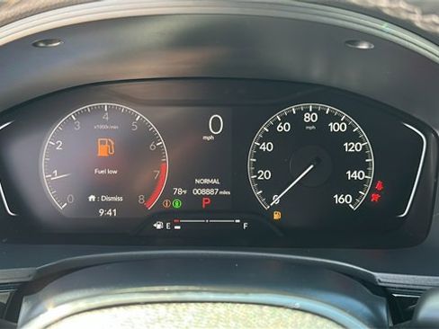 Used 2025 Honda Civic Sport image 14