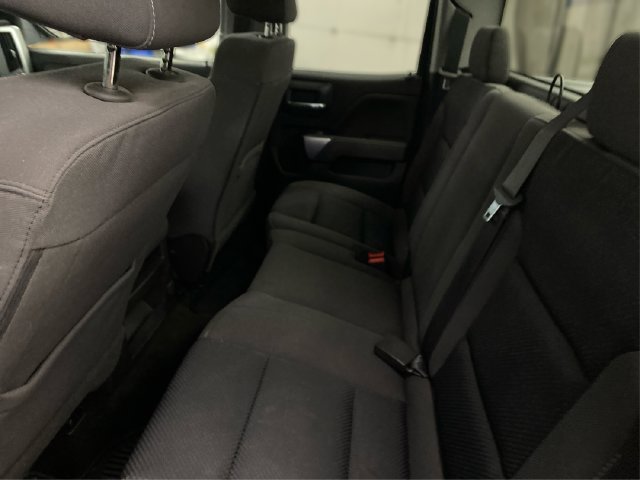 Used 2018 Chevrolet Silverado 1500 LT AWD/4WD image 11