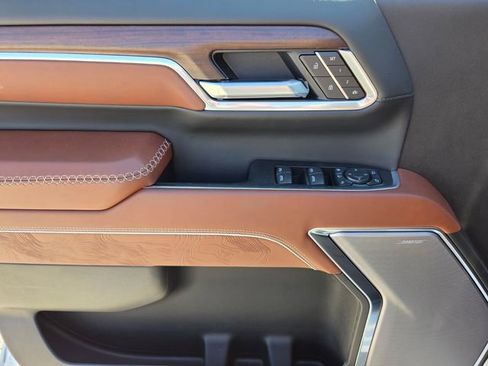 New 2026 GMC Sierra 3500 Denali Ultimate AWD/4WD image 11