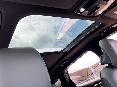 Used 2023 Kia Sportage X-Line w/ X-Line Premium Package image 14