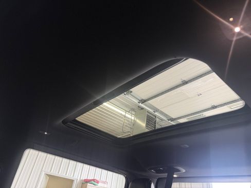 Used 2022 Jeep Grand Wagoneer Series I AWD/4WD image 30