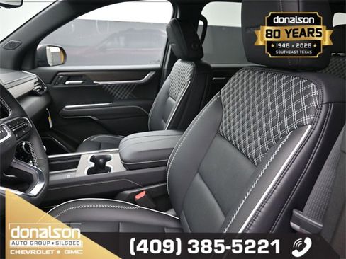 New 2026 GMC Acadia Denali w/ Super Cruise Package image 8