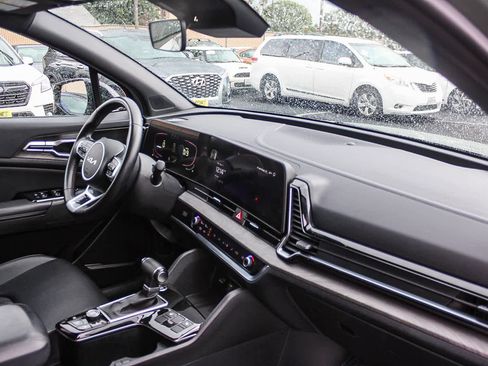 Used 2023 Kia Sportage X-Line w/ X-Line Premium Package image 23