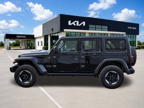 Used 2018 Jeep Wrangler Unlimited Rubicon AWD/4WD image 8