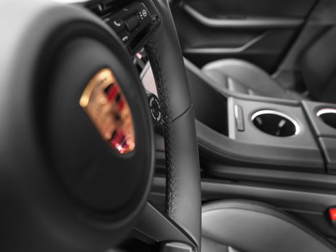 New 2026 Porsche Taycan GTS image 43