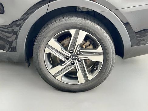 Used 2023 Kia Sorento EX AWD/4WD image 38