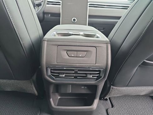 New 2024 GMC Sierra EV Denali image 21