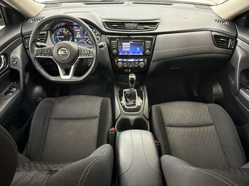 Used 2018 Nissan Rogue SV FWD image 26