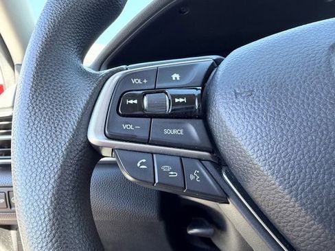 Used 2020 Honda Accord LX image 8