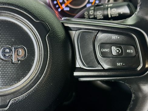 Used 2019 Jeep Wrangler Unlimited Sport S AWD/4WD image 13