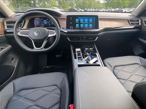 New 2026 Volkswagen Atlas SE AWD/4WD image 11