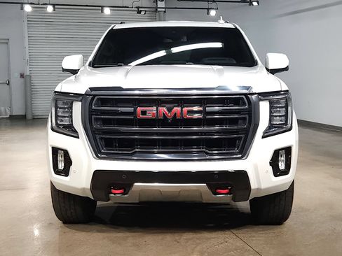 Used 2023 GMC Yukon AT4 w/ AT4 Premium Plus Package AWD/4WD image 2